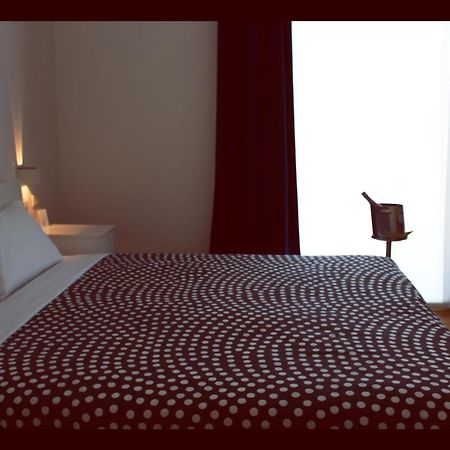 Hotel Forlanini 52 Parma Szoba fotó