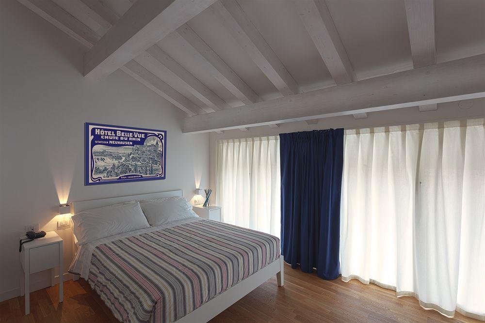 Hotel Forlanini 52 Parma Kültér fotó